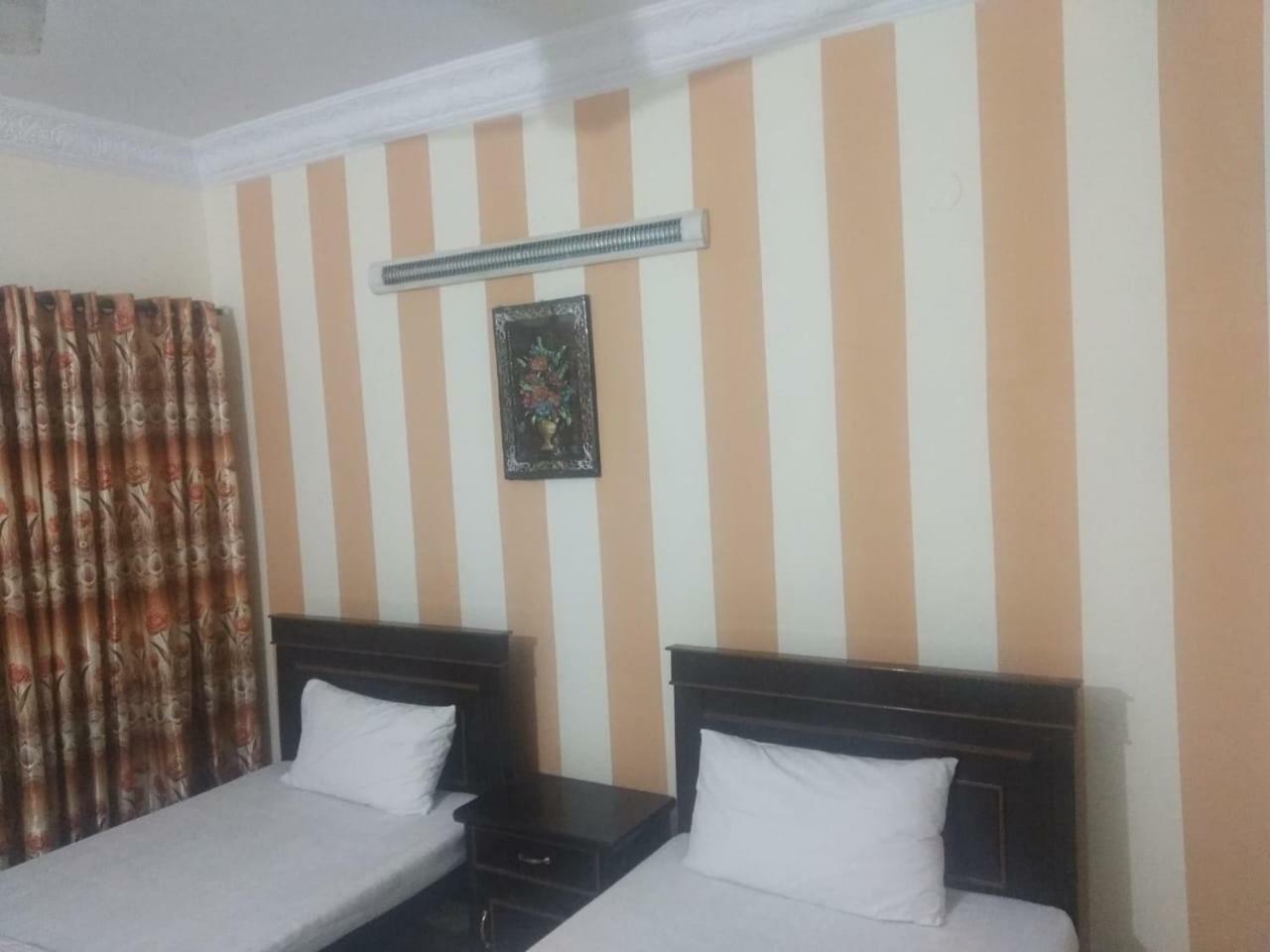 Hotel De Grand Равалпинди Экстерьер фото